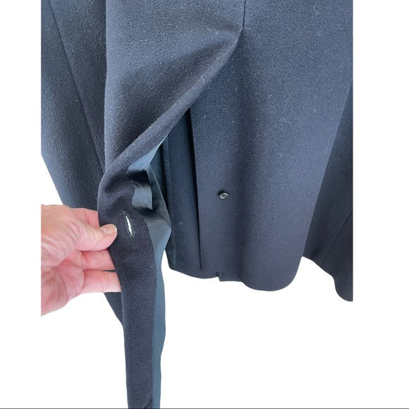 Vintage Custom Harrod’s Chester Barrie Overcoat - Picture 5 of 15